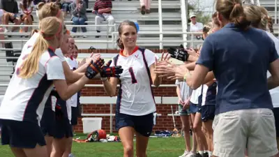 Yeardley Love's mother, coach raising awareness about relationship violence